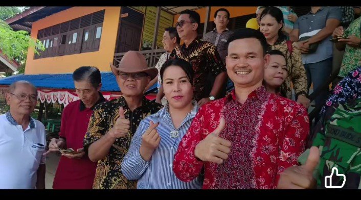 Ropina, S.Pd, SD ucapkan Selamat HUT kepada SMP Yos Sudarso
