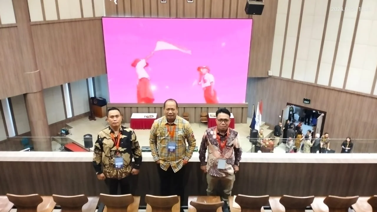Konferensi Nasional: Pengelolaan Pendidikan Formal untuk Peningkatan Kualitas SDM Masyarakat Dayak