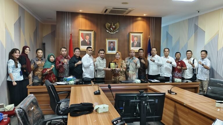 Kunjungan Konsultasi dan Koordinasi Komisi II DPRD Kabupaten Sanggau ke BNPP RI Bahas Pengelolaan Perbatasan