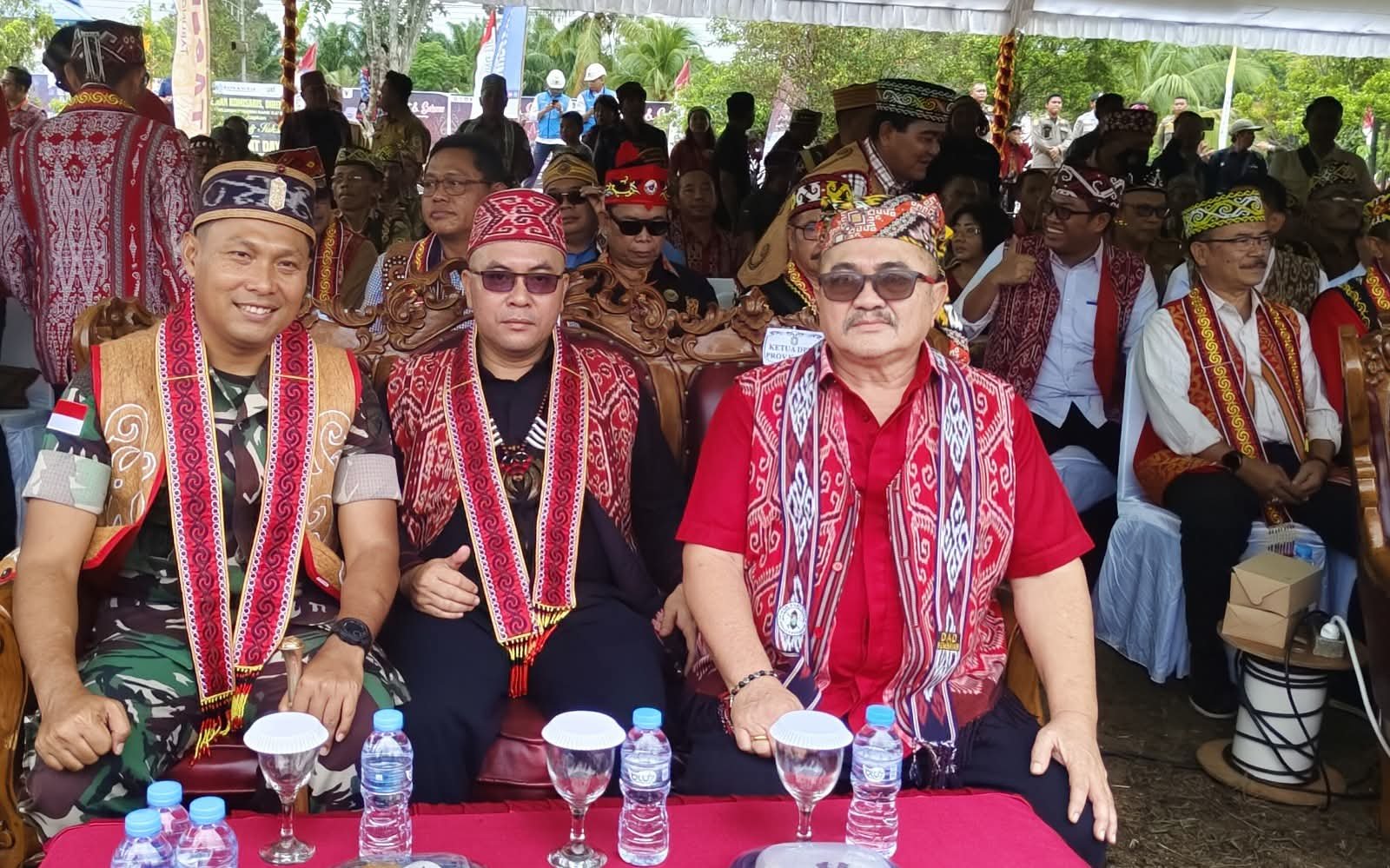 Ketua DPRD Sanggau Hadiri Pembukaan Gawai Dayak XXI di Rumah Betang Dori Mpulor