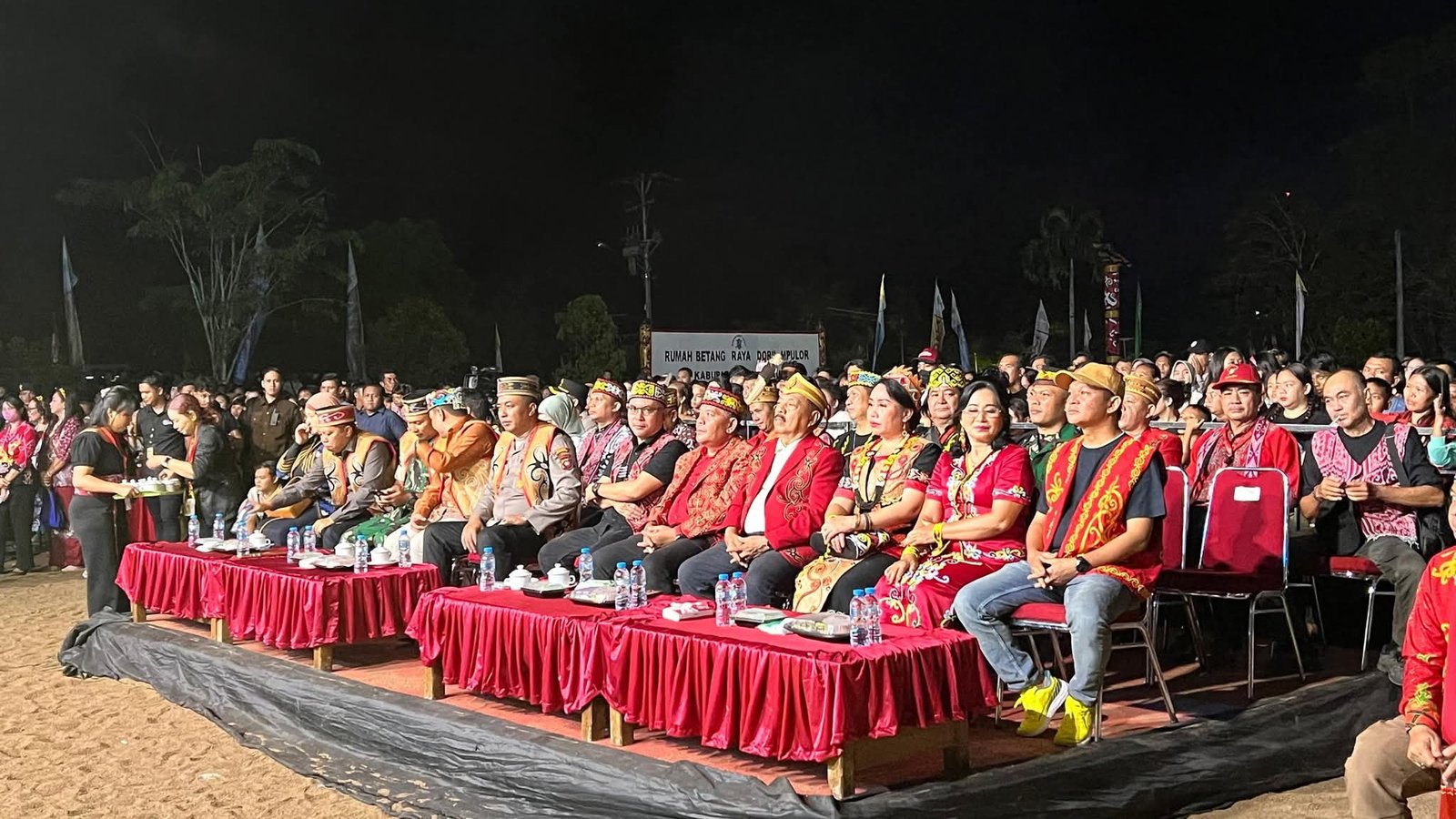 Penutupan Gawai Dayak XXI di Rumah Betang Dori Mpulor, Ketua DPRD Sanggau Hadir Langsung